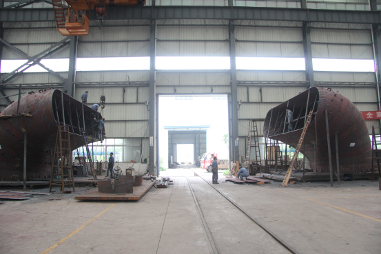 確如多尾水管掛裝 確如多尾水管掛裝